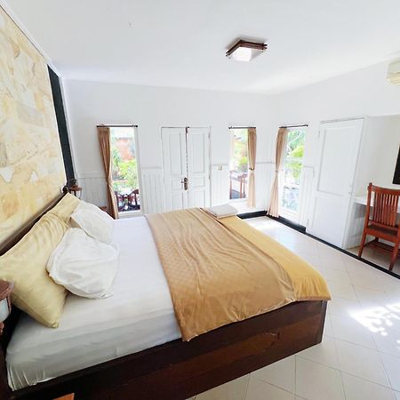 Puri Nusa Beach Hotel Lembongan Kültér fotó