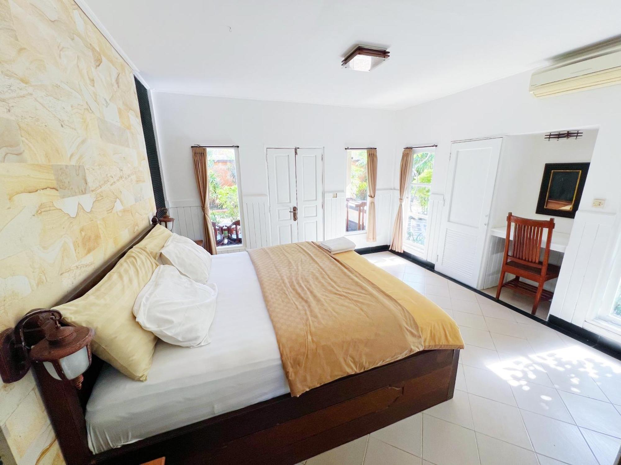 Puri Nusa Beach Hotel Lembongan Kültér fotó