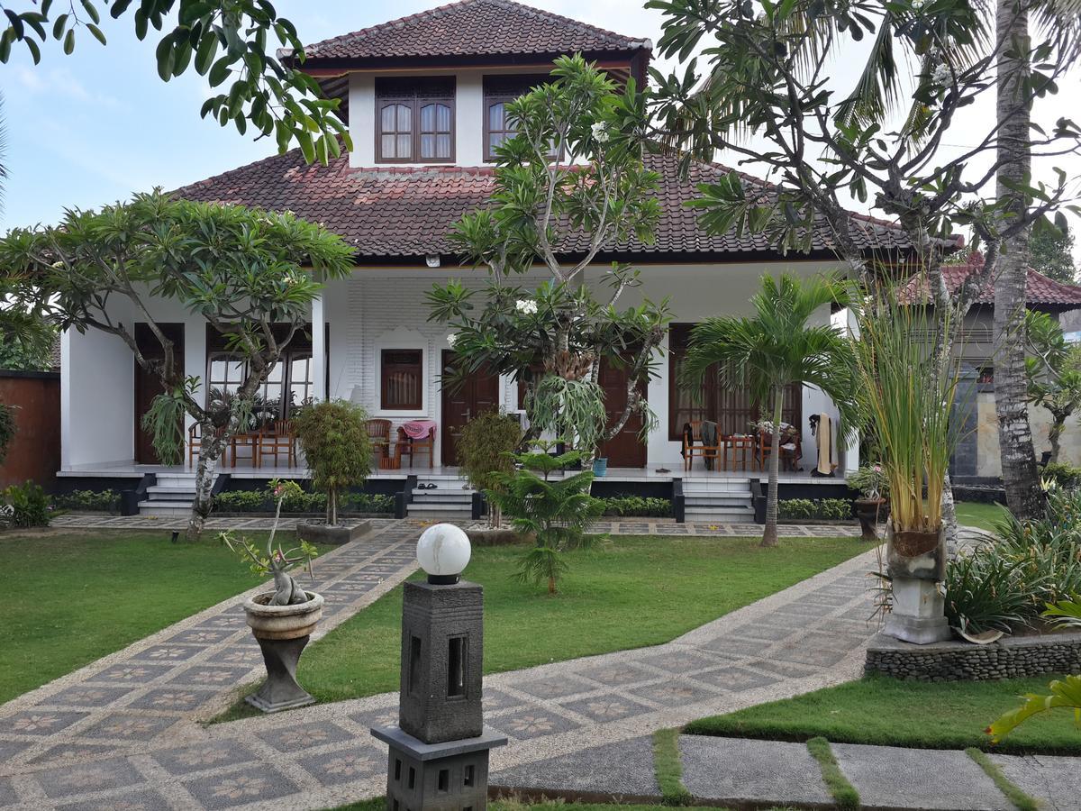 Puri Nusa Beach Hotel Lembongan Kültér fotó
