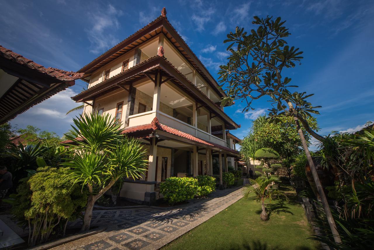 Puri Nusa Beach Hotel Lembongan Kültér fotó