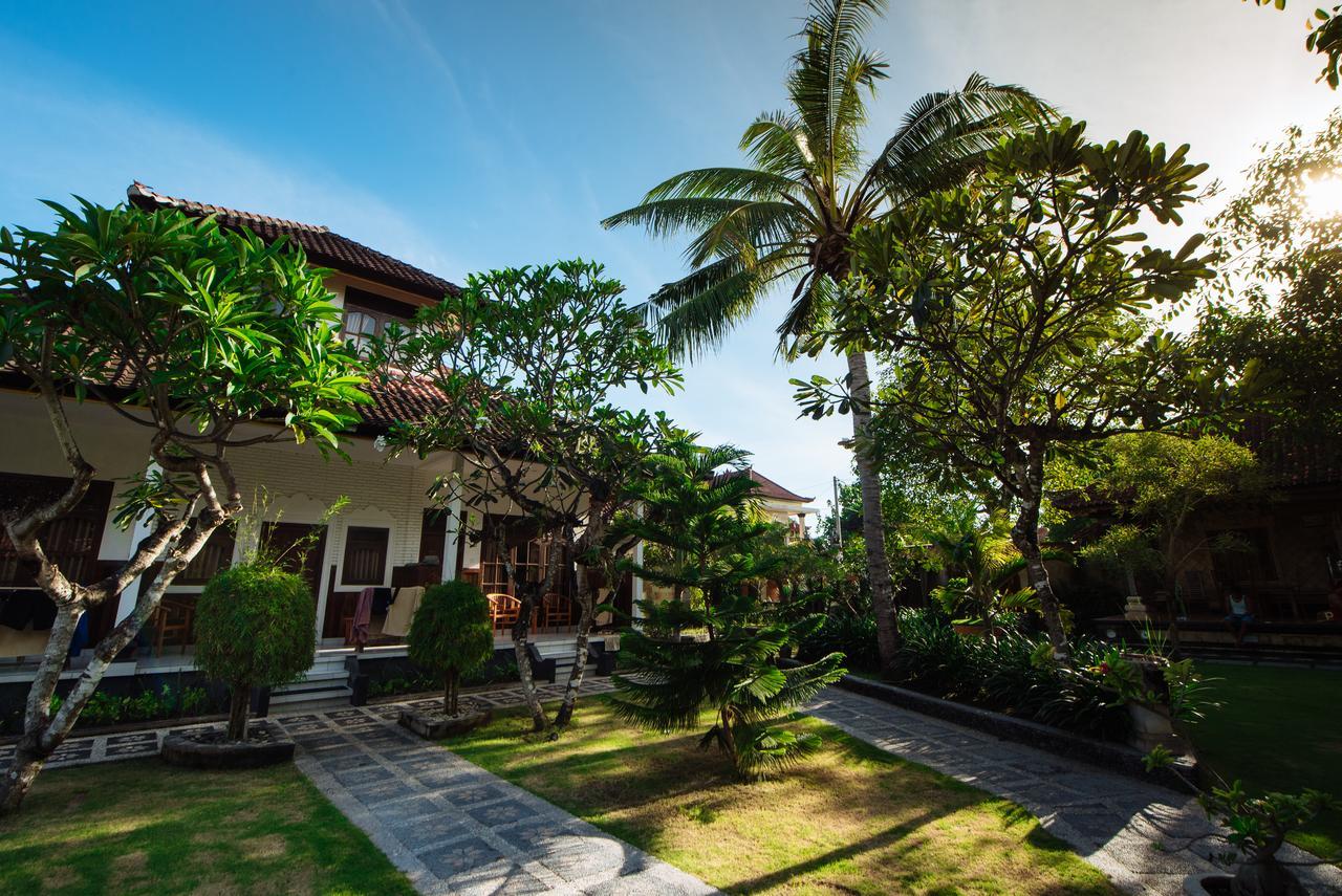 Puri Nusa Beach Hotel Lembongan Kültér fotó